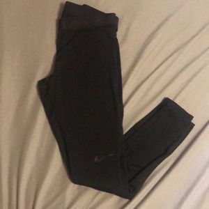 Nike leggings